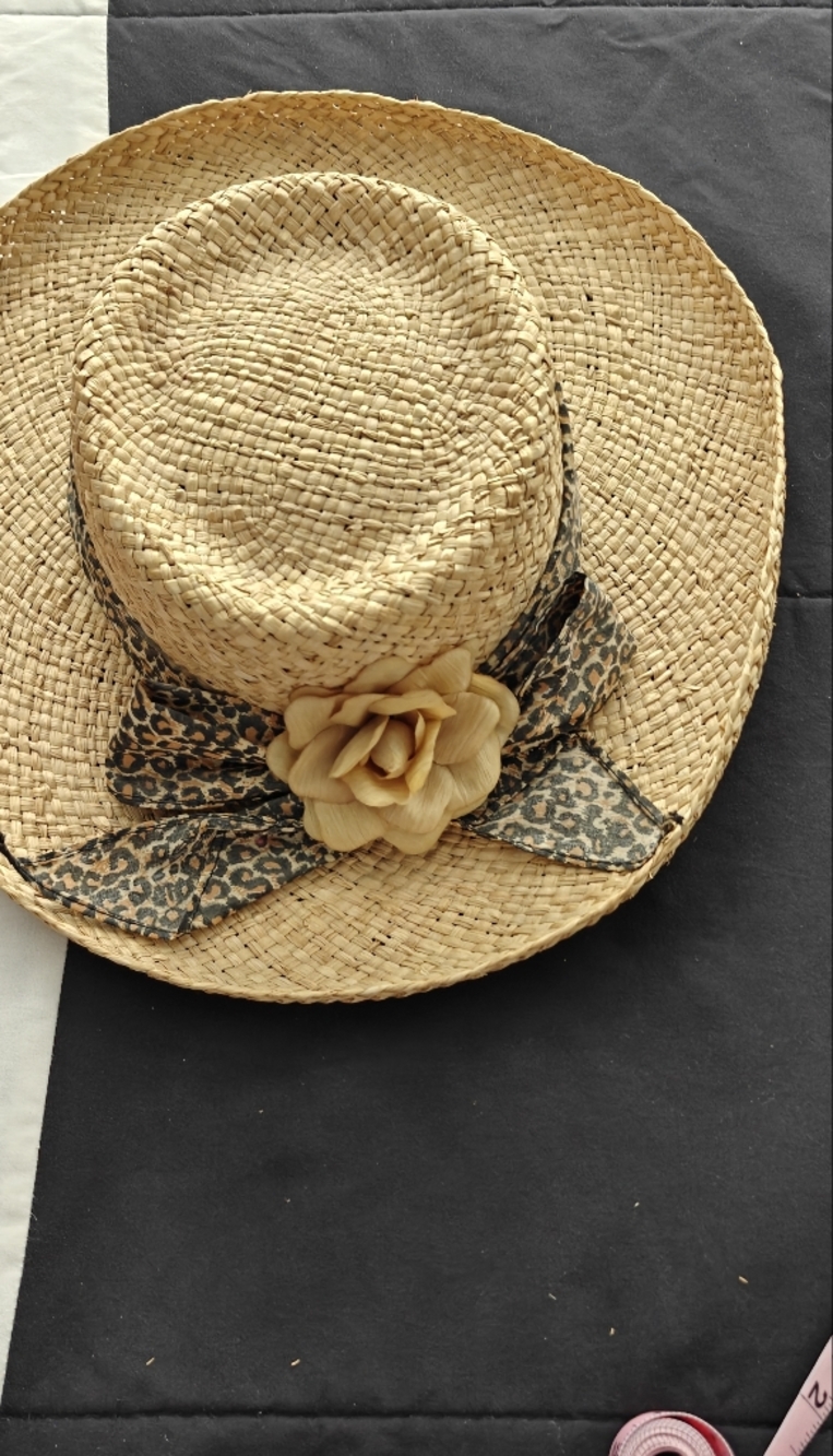 Straw Sun Hat with Leopard Bow and Flower - Beige